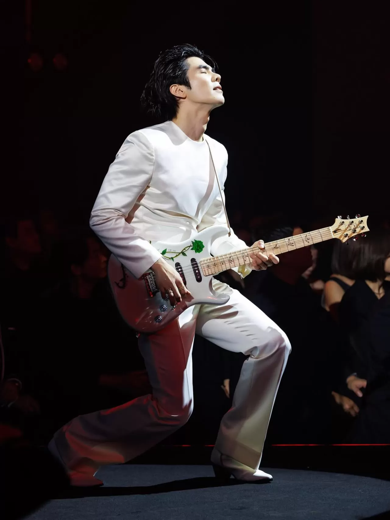 Mile, The Face Men Thailand 4 Ekibine Teşekkür Etti