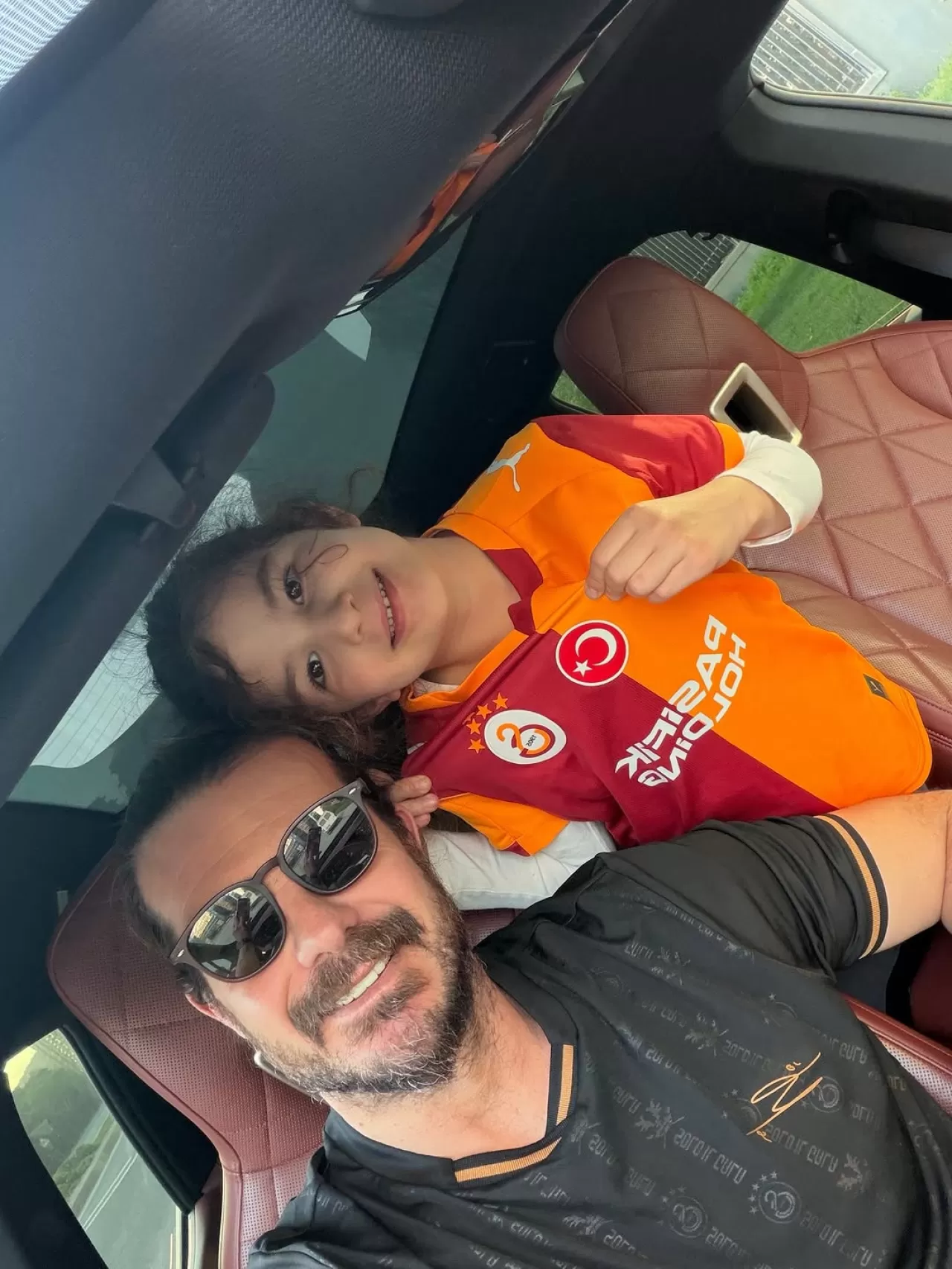 Sunucu Hakan Hatipoğlu'nun Çağrısı: 50 Bin Aslan Stada!