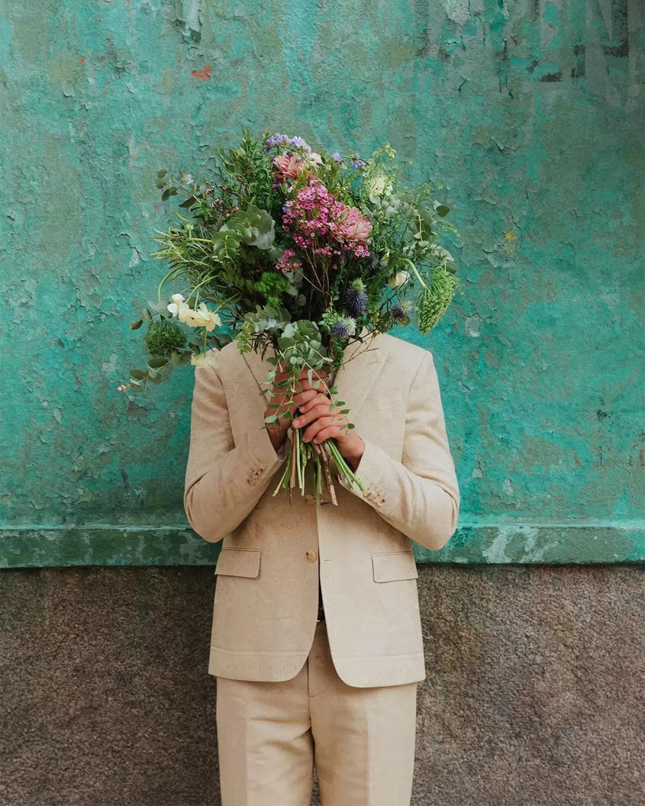 Etro, Madrid'in Yeşil Dokusunda Bahar-Yaz 2026 Koleksiyonunu Sergiliyor