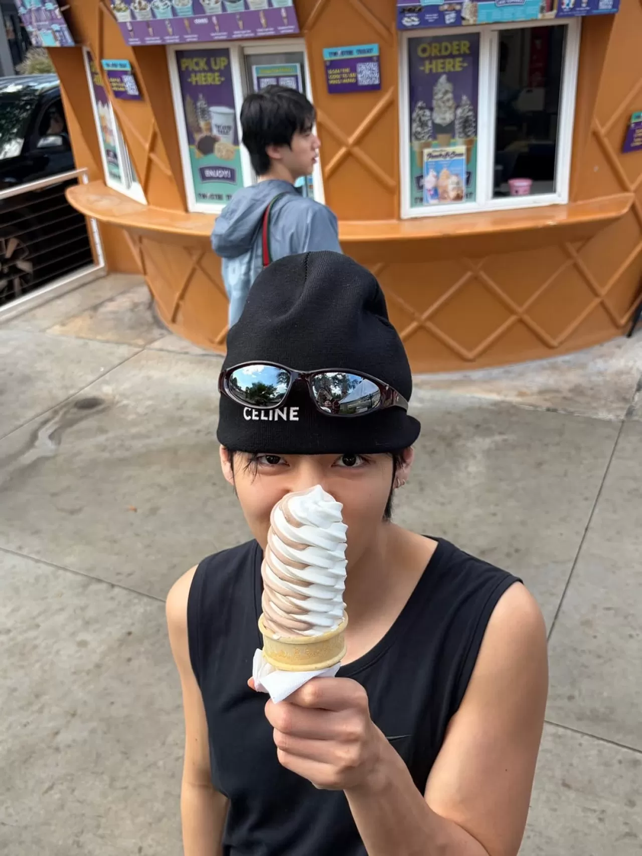 Taehyung, Tampa'daki BTS Hayranlarına Özel Teşekkür Mesajı Paylaştı