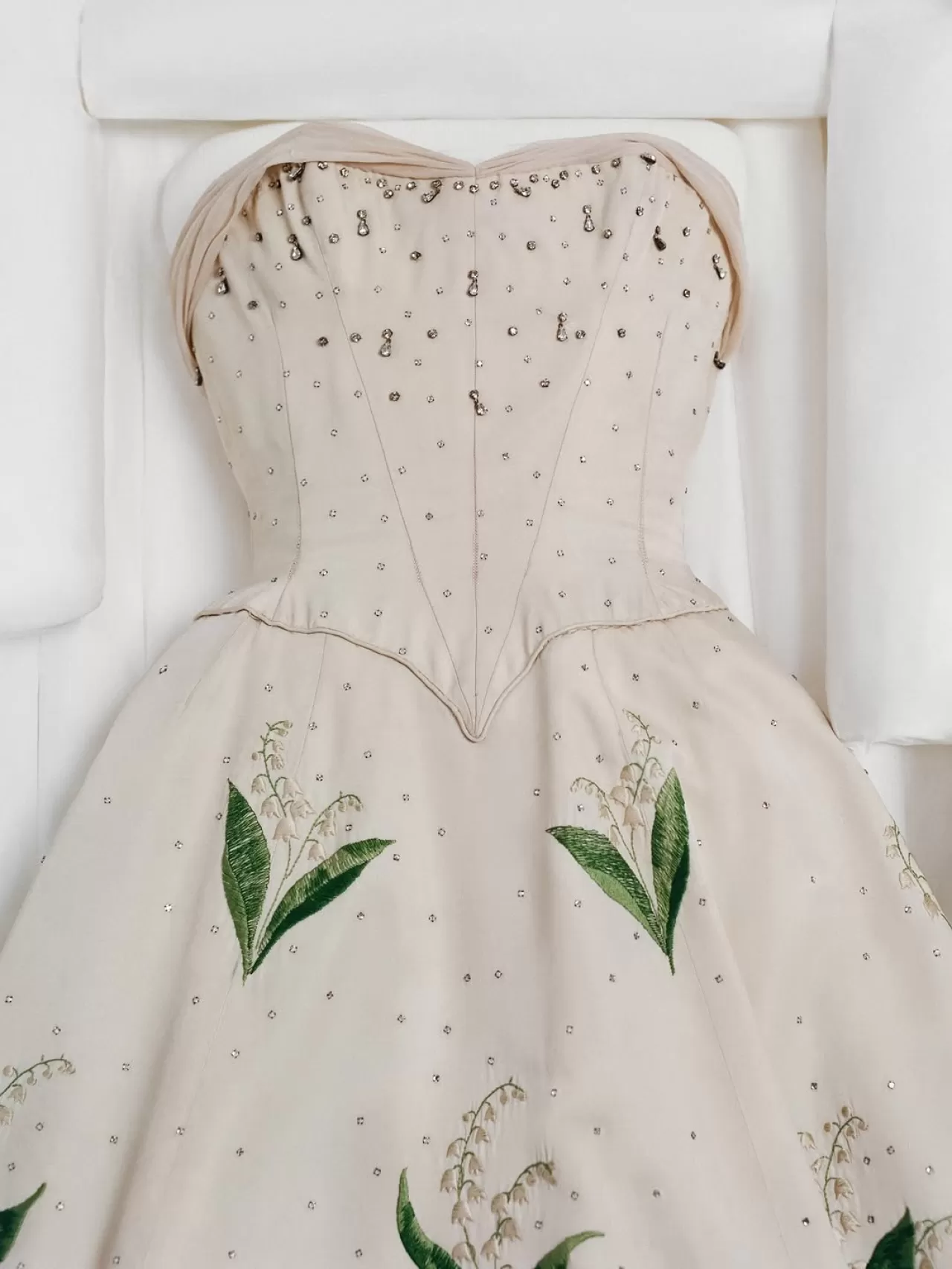 Dior'dan 1 Mayıs Mesajı: İnci Çiçeği ve Moda Mirası