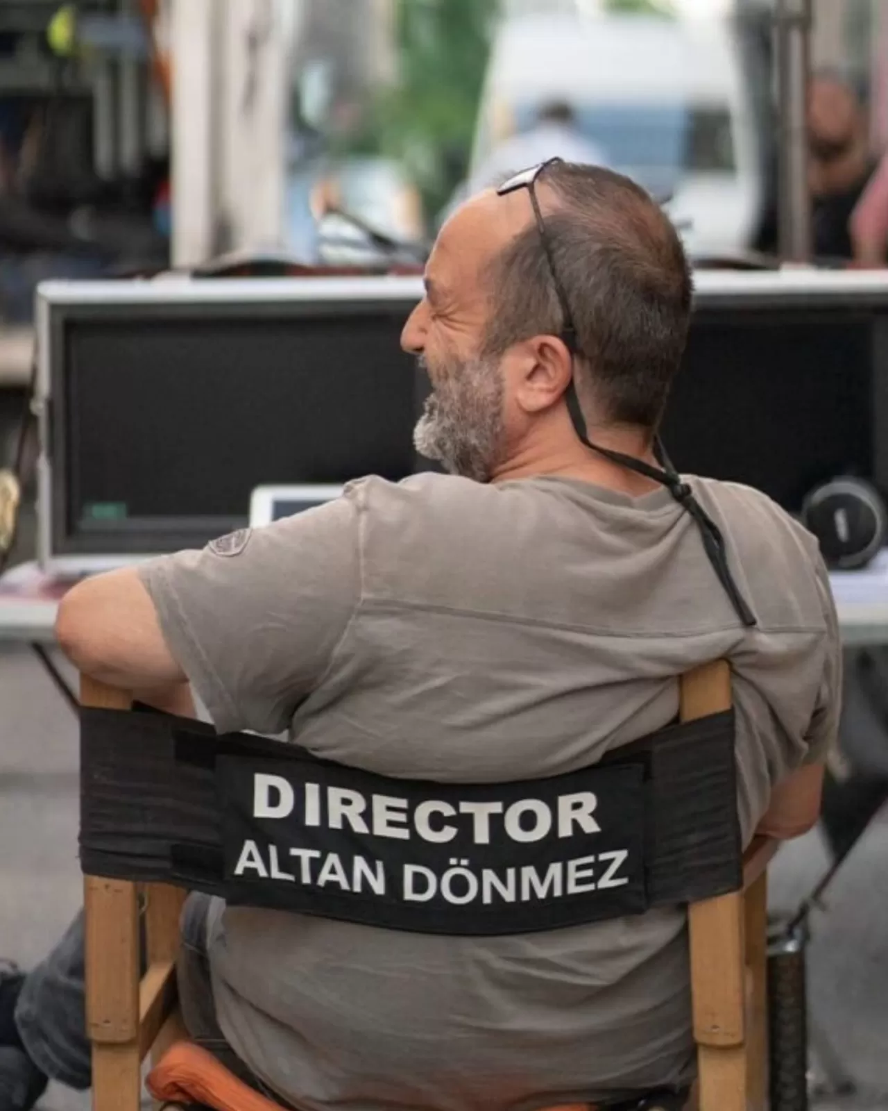 Show TV'ye Yeni Romantik Komedi: Dün Bugün Aşk'ın Yönetmeni Belli Oldu