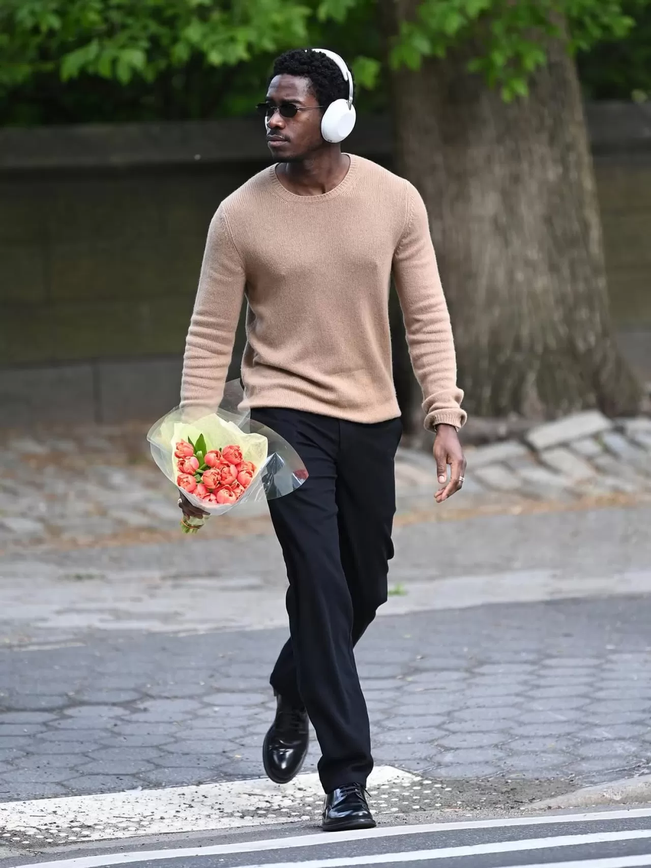 Damson Idris, Met Gala 2026 Öncesi New York'un Sakin Sokaklarında