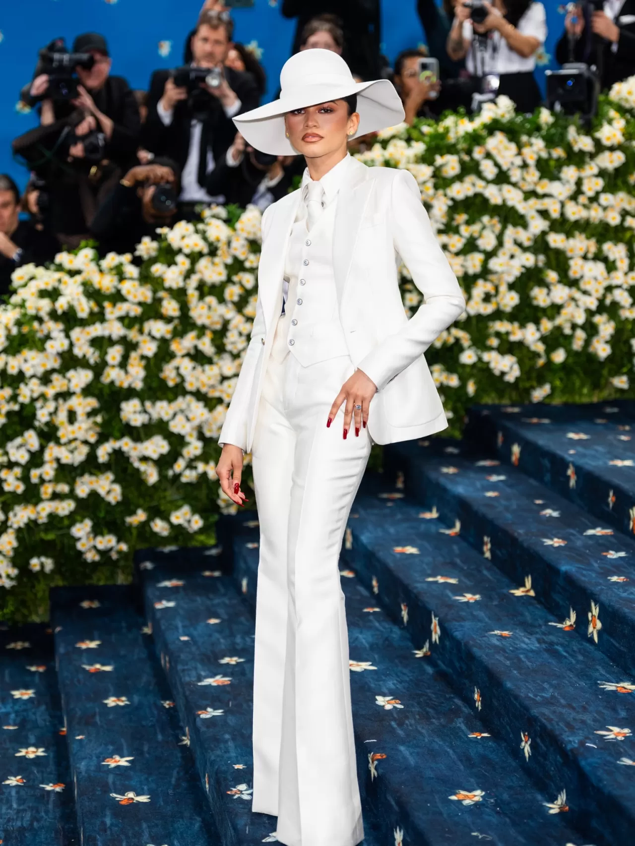 Met Gala 2025: Moda Dünyasının En Büyük Gecesi Gerçekleşti