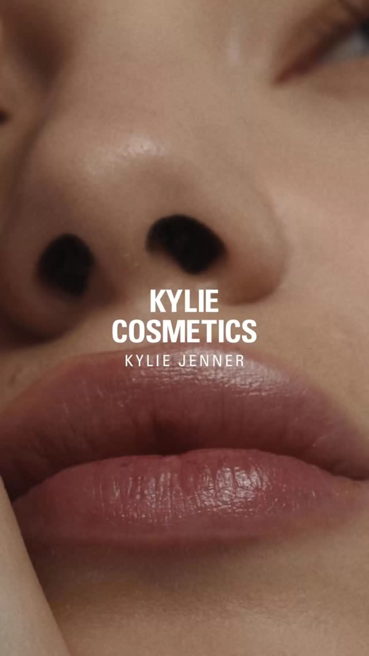 Kylie Jenner'ın Cloud Balm'ı %100 Memnuniyet Vaat Ediyor