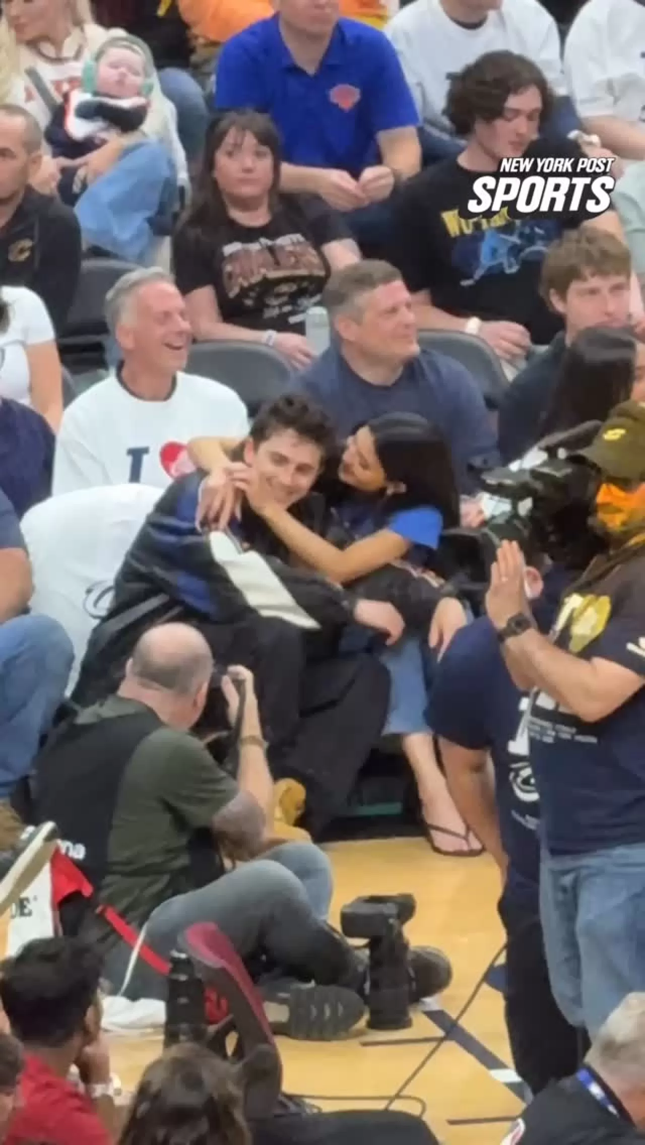 Timothée Chalamet ve Kylie Jenner Maçı Birlikte İzliyor