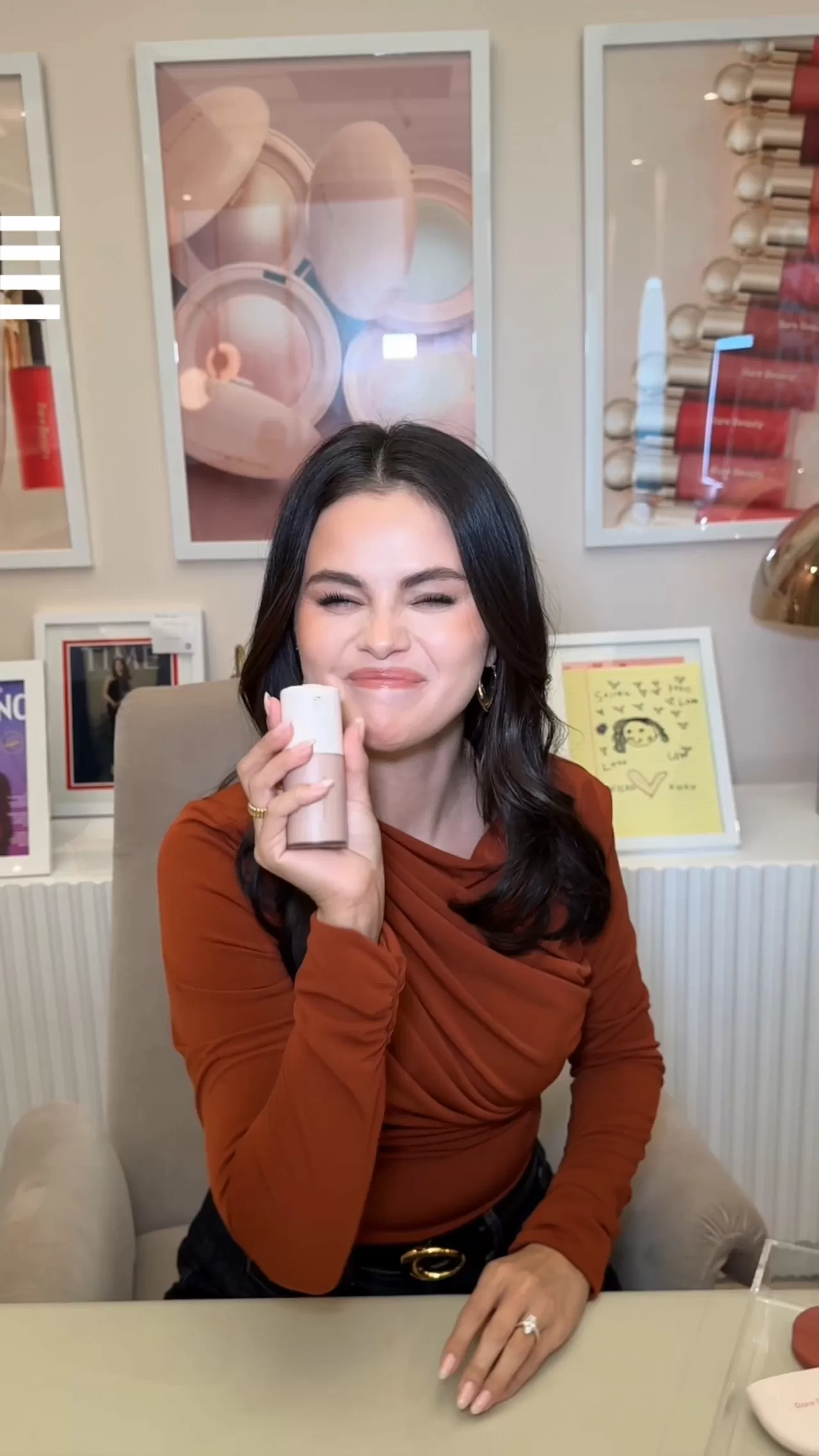 Selena Gomez'in Rare Beauty Fondöteni Sephora Türkiye'de