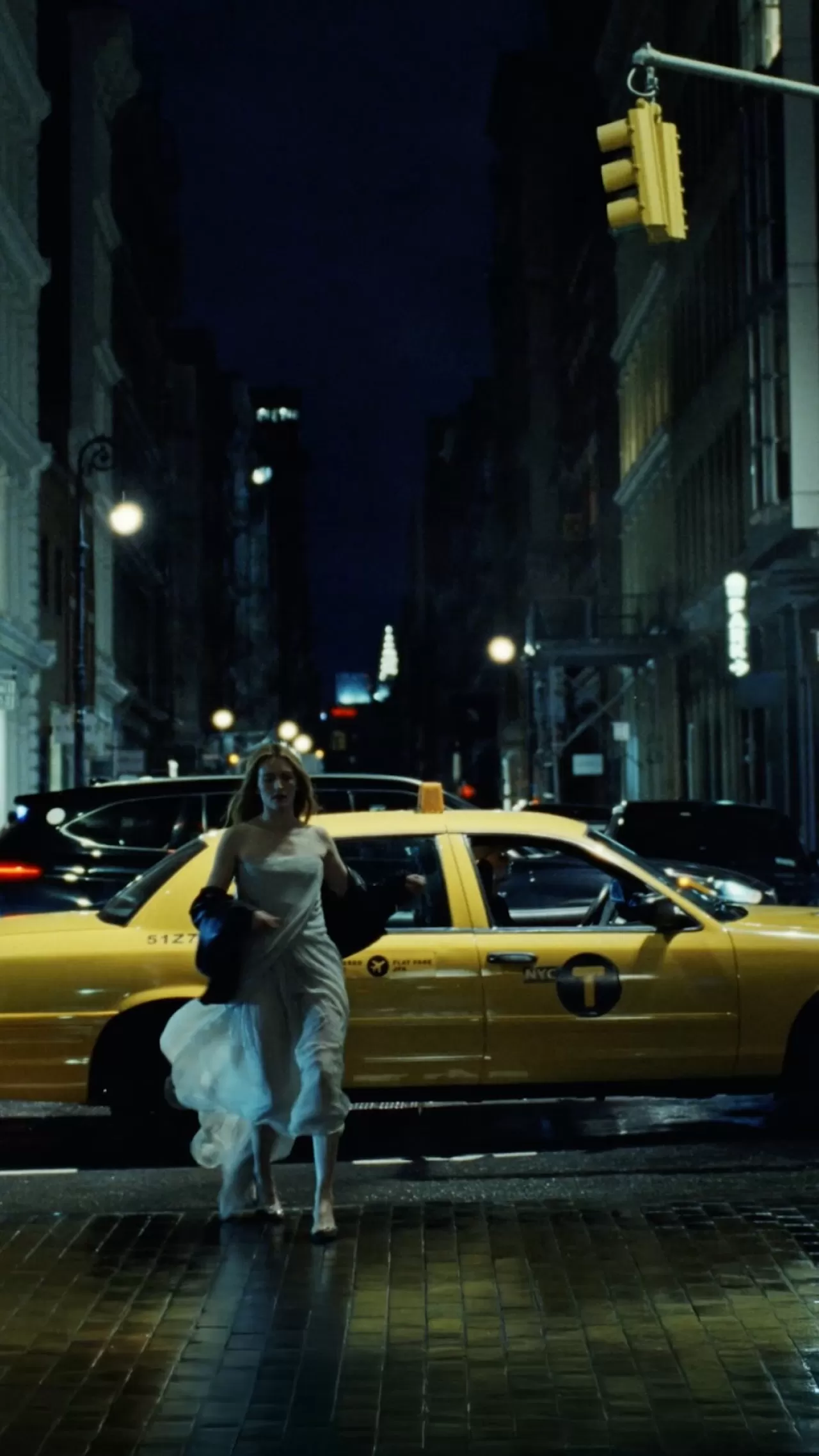 Balenciaga'nın Yeni Film Projesi: Sarah Pidgeon ve Celine Song İş Birliği