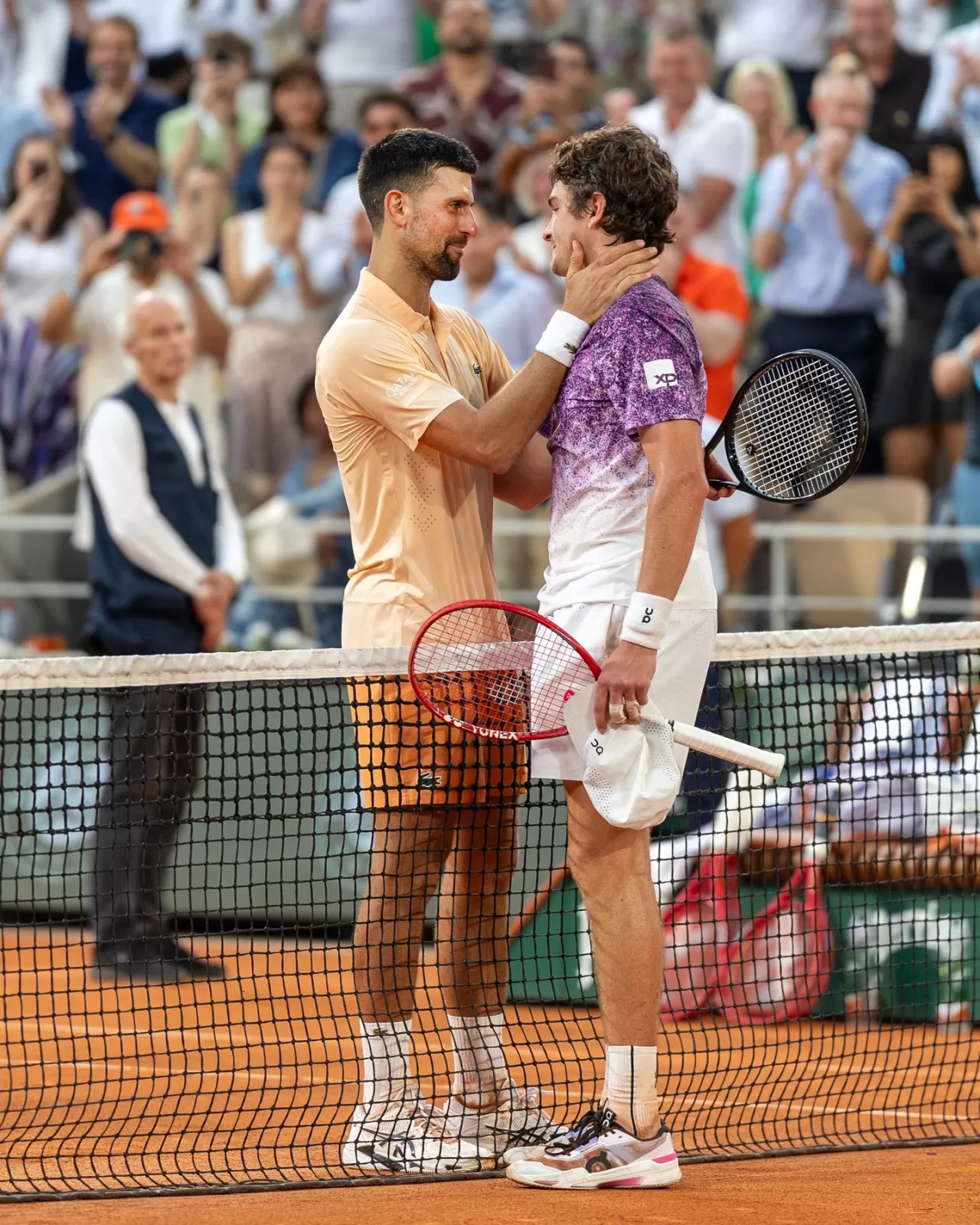 19 Yaşındaki Brezilyalı Tenisçi Fonseca, Roland Garros'ta Djokovic'i Şaşırtıcı Şekilde Eledi