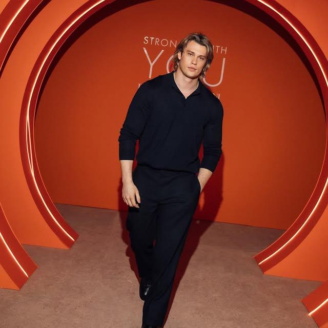 Emporio Armani'nin Yeni Parfümü STRONGER WITH YOU'yu Londra'da Lanse Etkinliğiyle Tanıtıyor