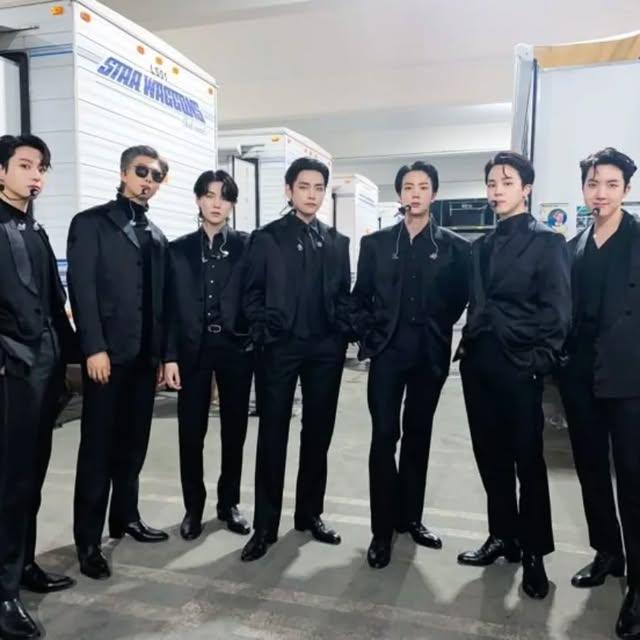 BTS ve Spotify'da K-Pop Solistlerinin En Büyük Albüm Çıkışları