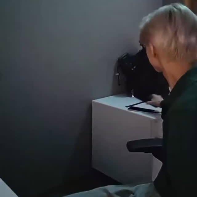 ENHYPEN'in Jungwon'undan Hayranlarına Telefon Değişikliği Haberi