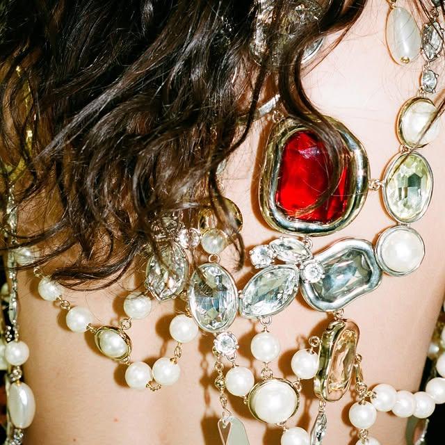 Givenchy'den Işık Yılında Mücevher Tasarımı: Chandelier Koleksiyonu