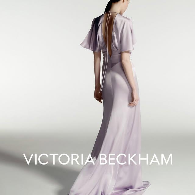 Victoria Beckham'dan Yaz Akşamları ve Törenler İçin Yeni Koleksiyon