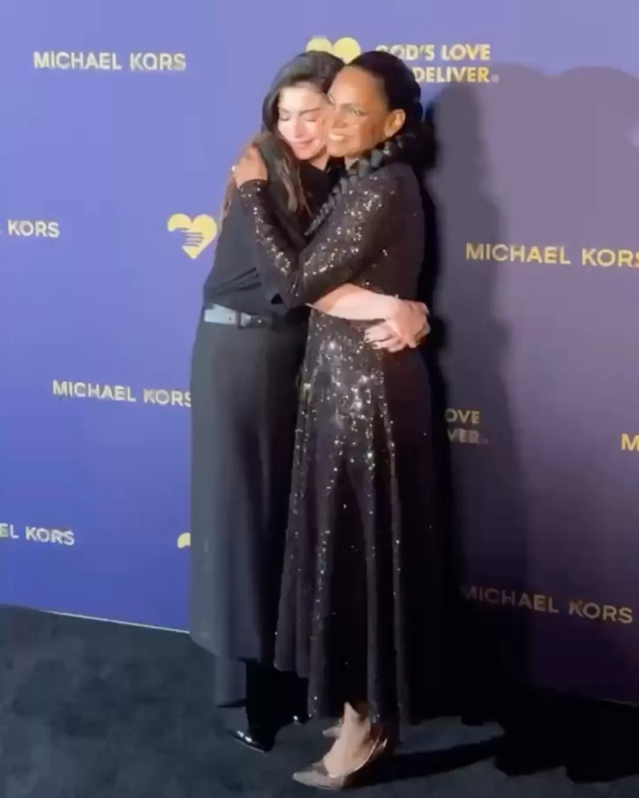 Anne Hathaway ve Audra McDonald, God's Love We Deliver'ın 40. Yılında Onurlandırıldı