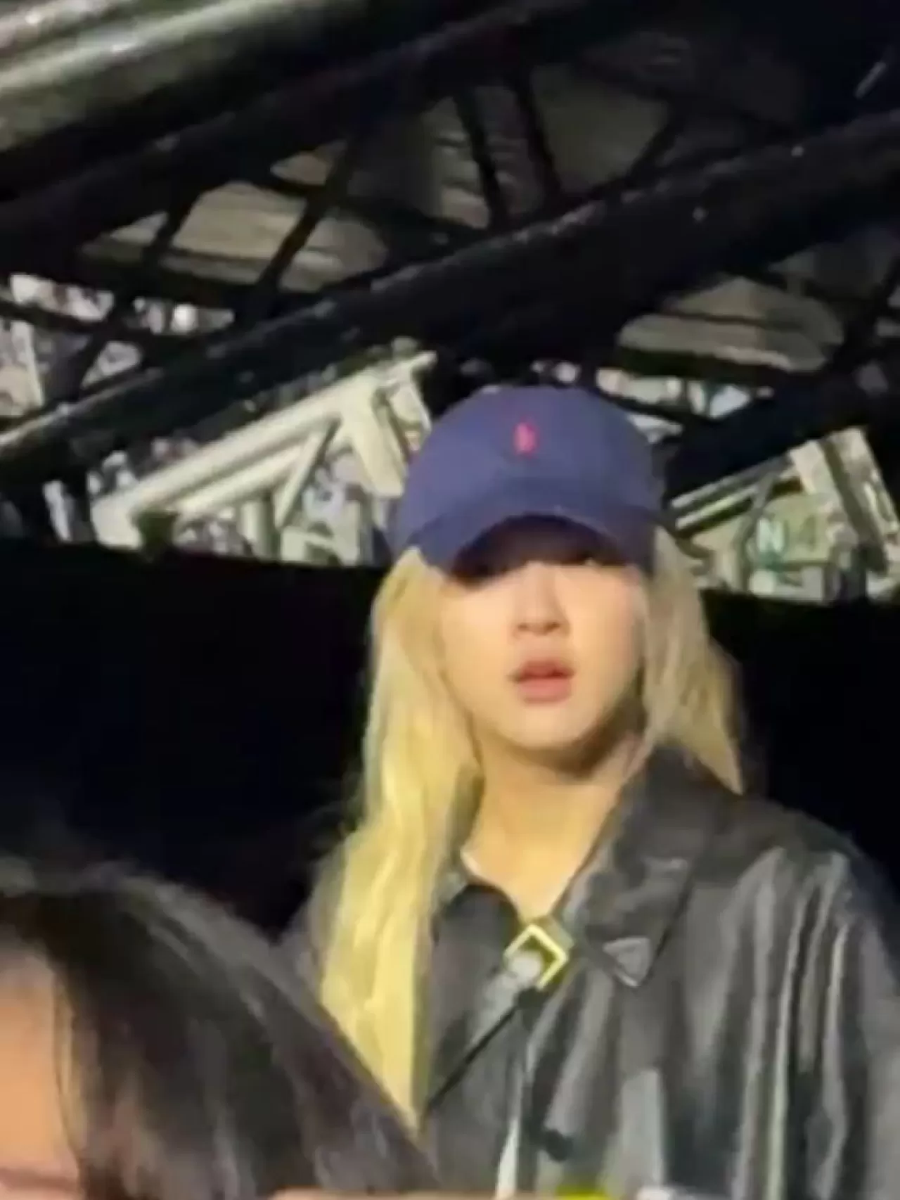 BLACKPINK'in ROSÉ'ü Seul'deki Oasis Konserinde Görüntülendi