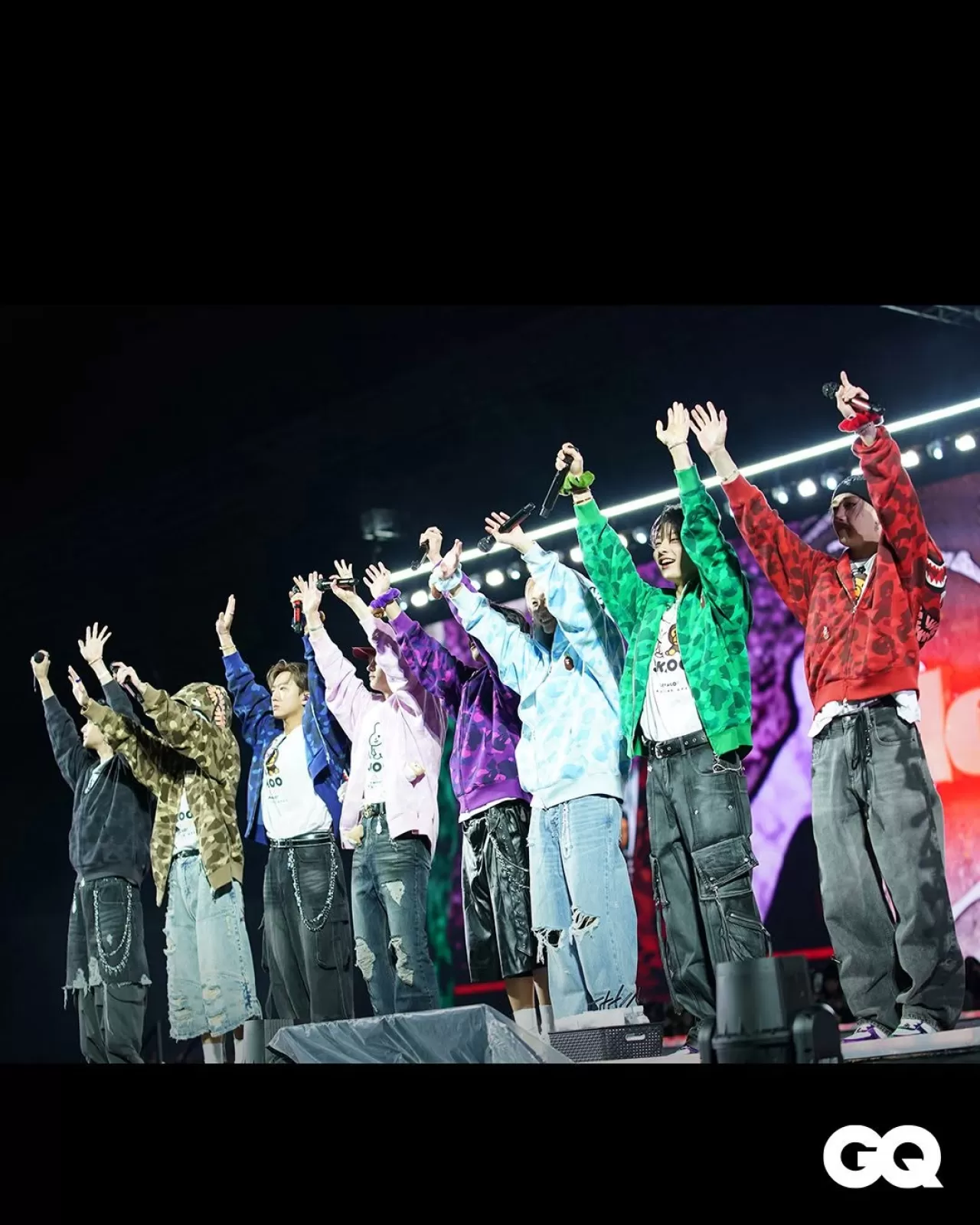 Stray Kids ve A Bathing Ape'den Beklenen Moda İş Birliği