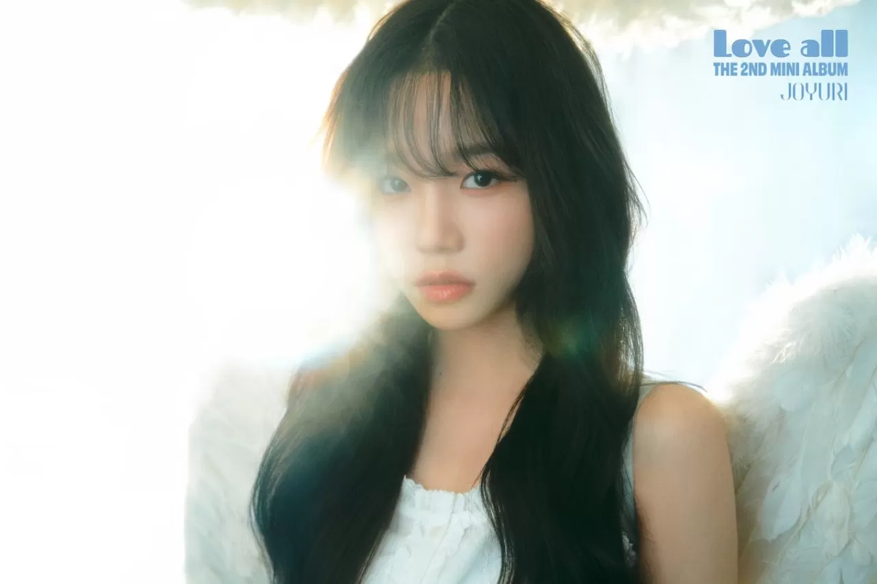 Jo Yuri 24 Yaşında