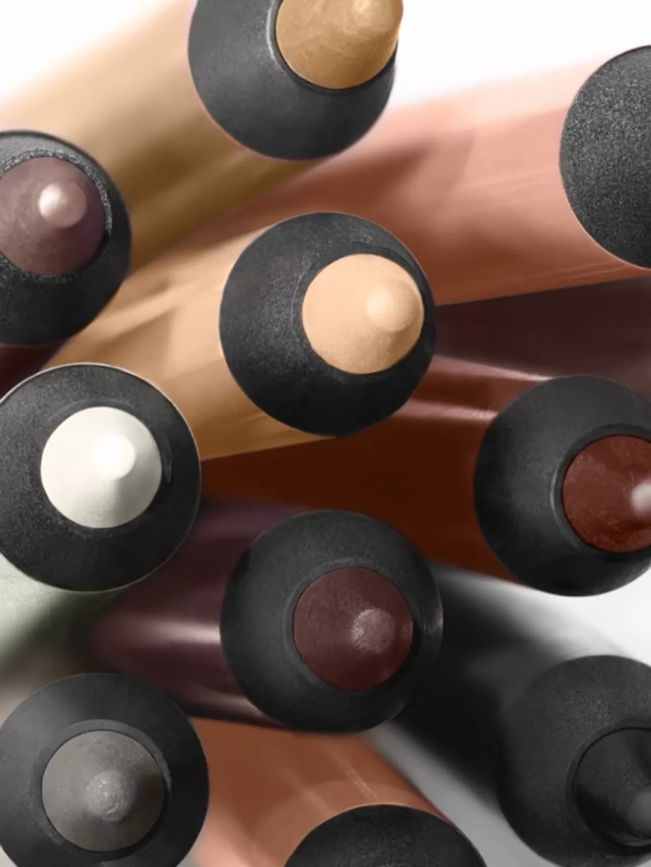 Urban Decay Cosmetics, 24 Saat Dayanıklı Göz Kalemi Koleksiyonunu Yeniliyor