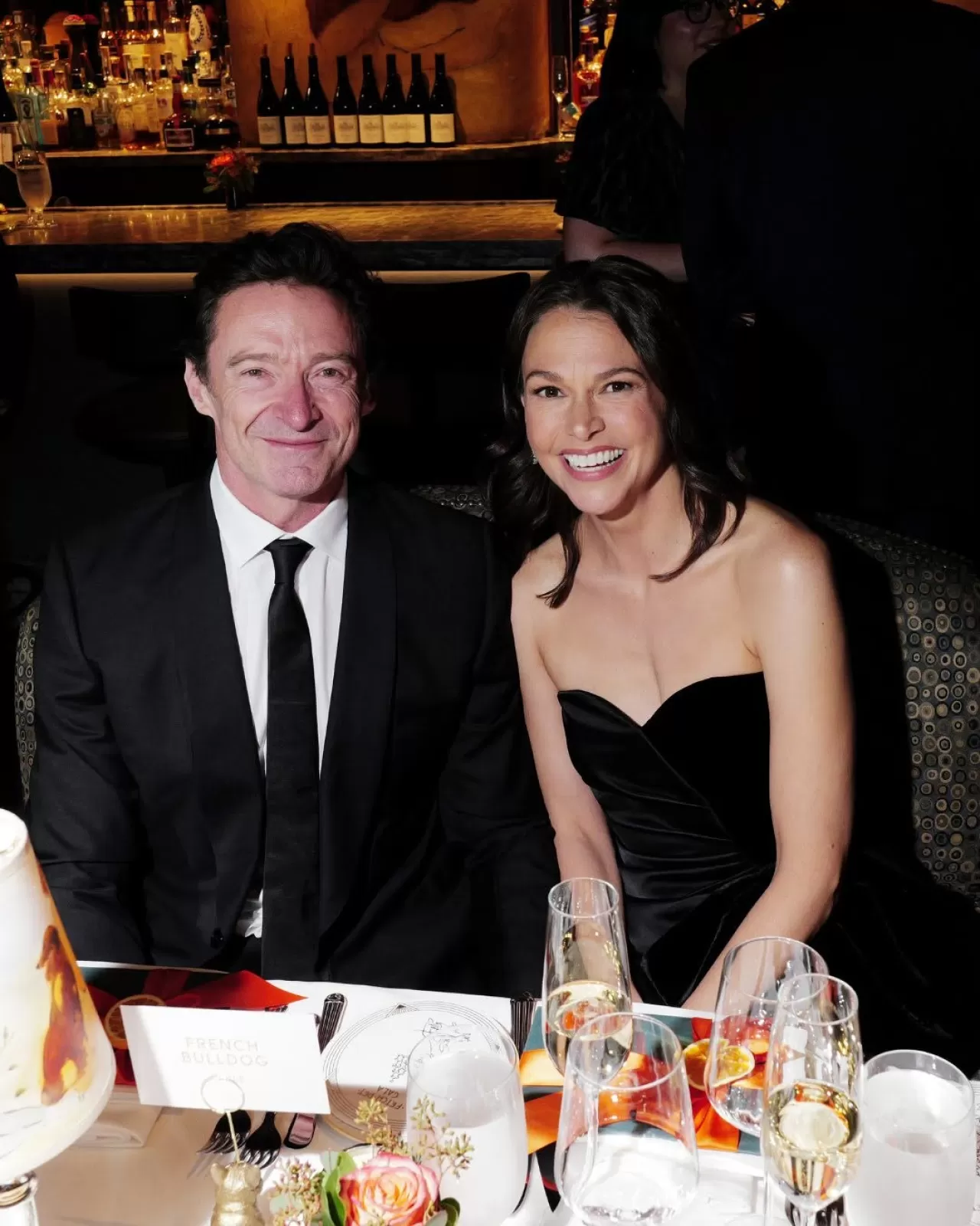 Sutton Foster ve Hugh Jackman'dan New York'ta Dostane Buluşma