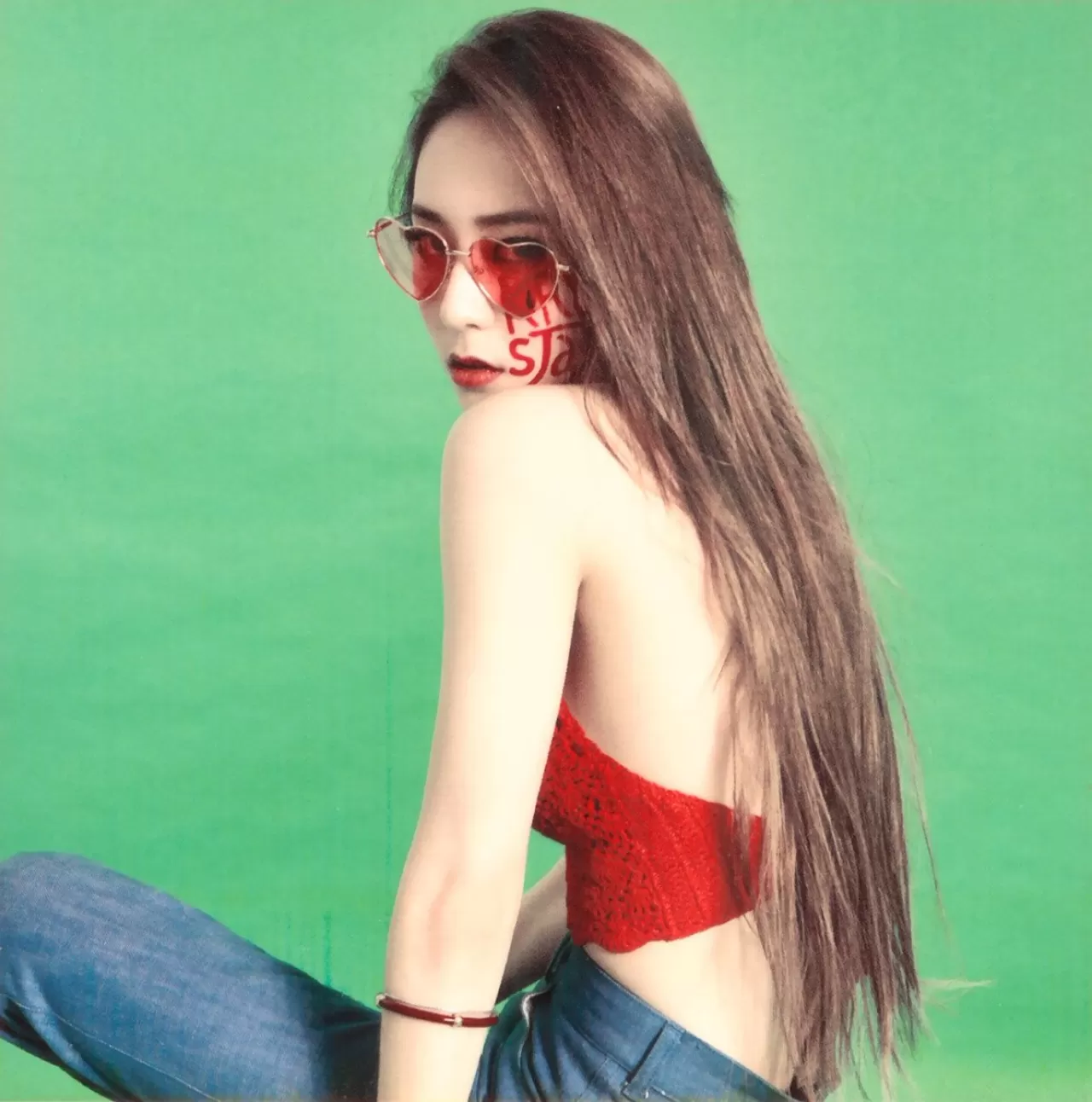 f(x) Grubunun Eski Üyesi Krystal Jung 31 Yaşına Bastı