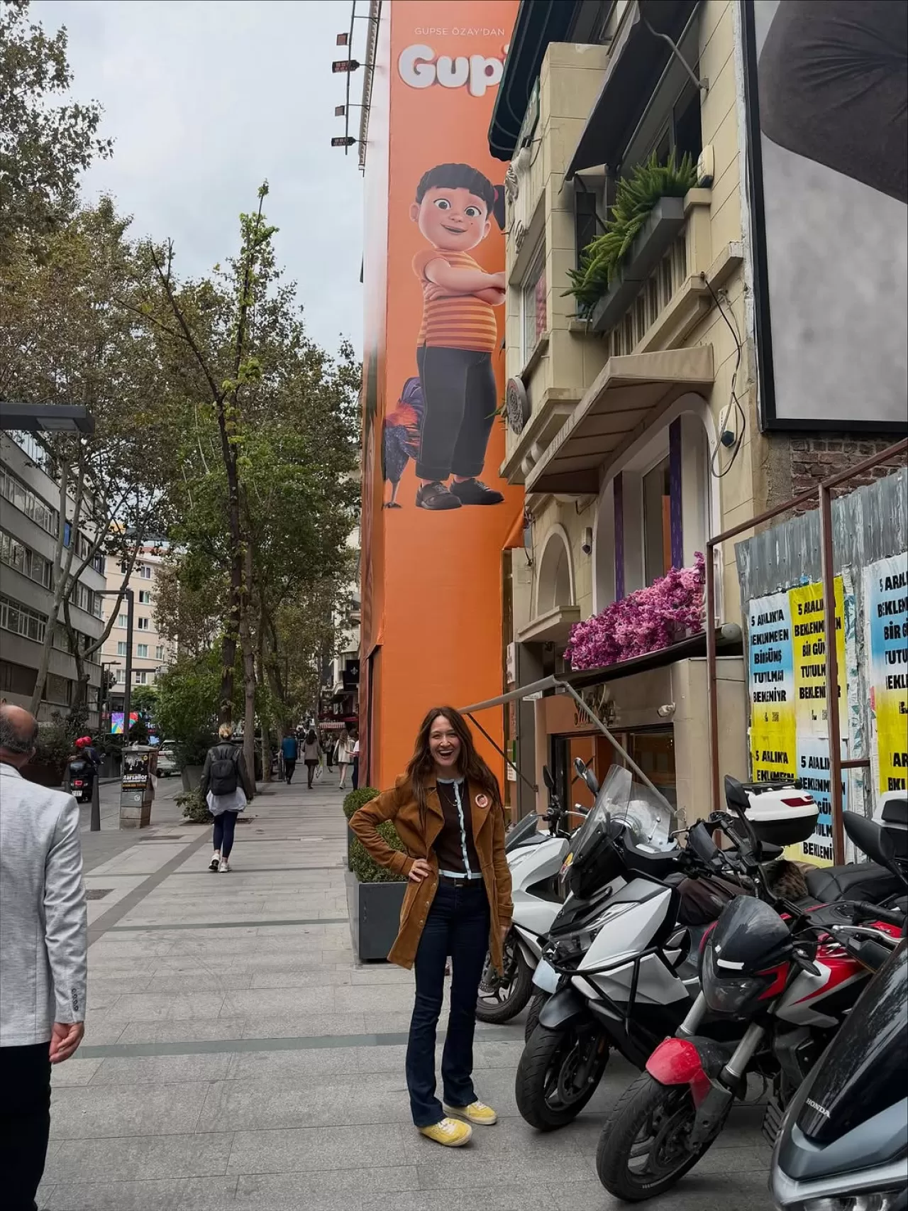 Gupse Özay ve Tombikim Sosyal Medyada Karşılaşma Anını Paylaştı
