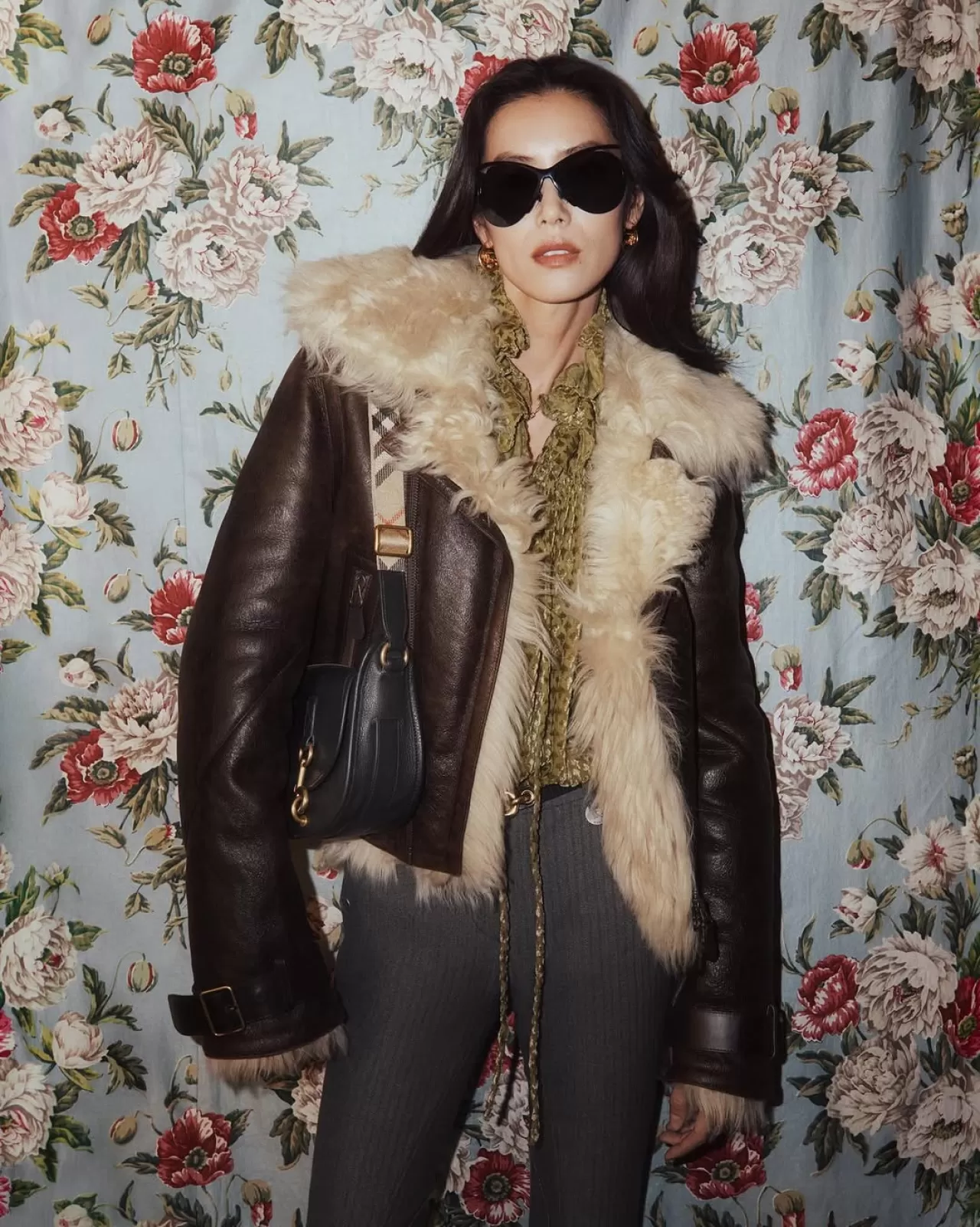 Liu Wen, Burberry'nin Yeni Sezon Dış Giyim Koleksiyonunda Yer Aldı