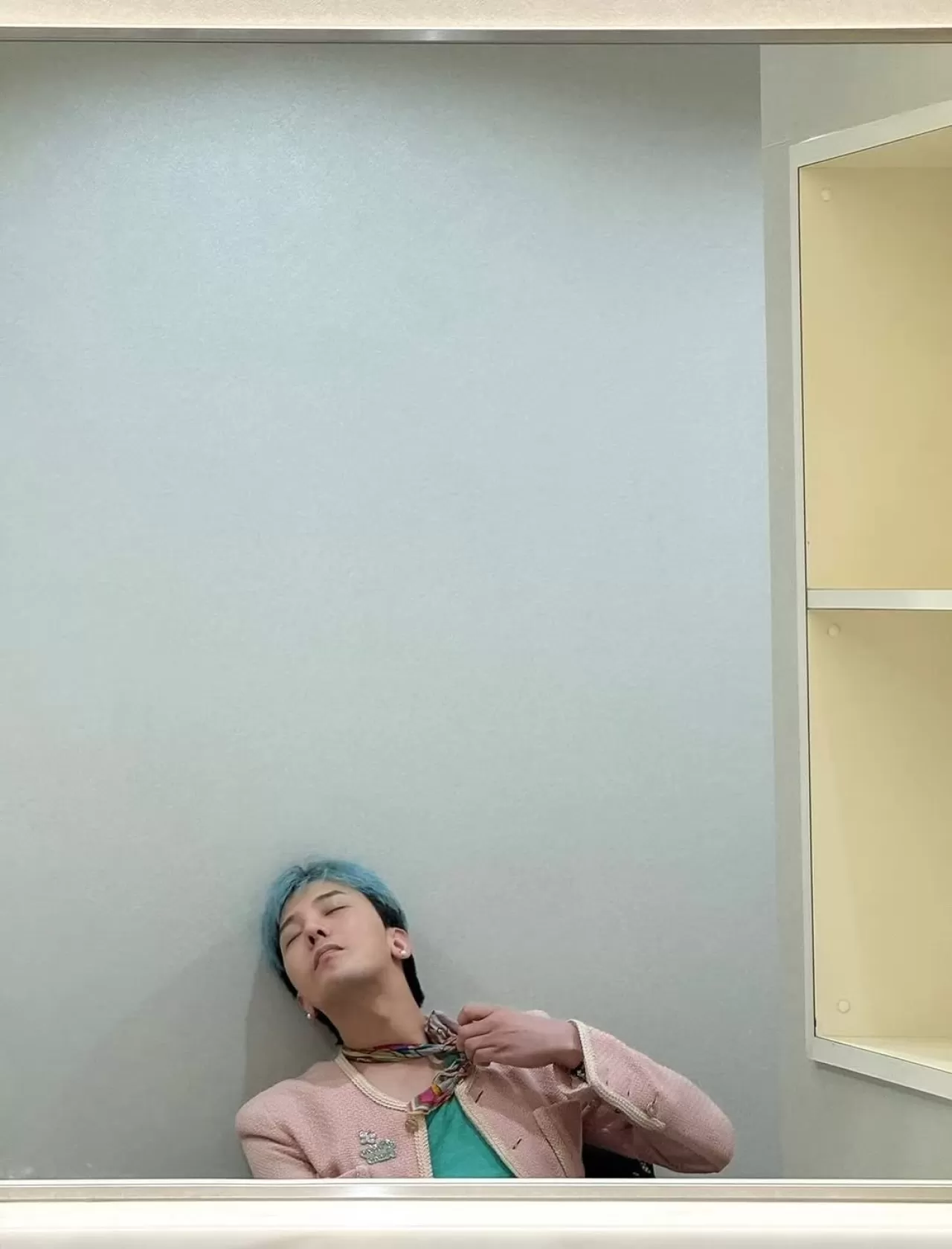 G-Dragon Yeni Projesi Üzerinde Çalışıyor