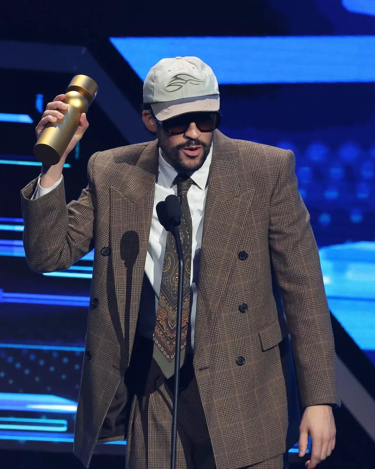 Bad Bunny, Billboard Latin Müzik Ödülleri'nde '21. Yüzyıl Latin Sanatçısı' Ödülünü Aldı