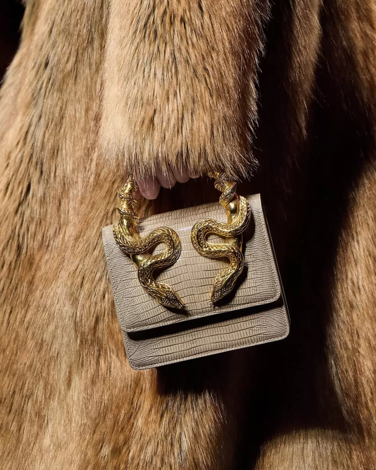 Roberto Cavalli'nin Pompeii Future Koleksiyonu ile İkonlar Yeniden Doğuyor