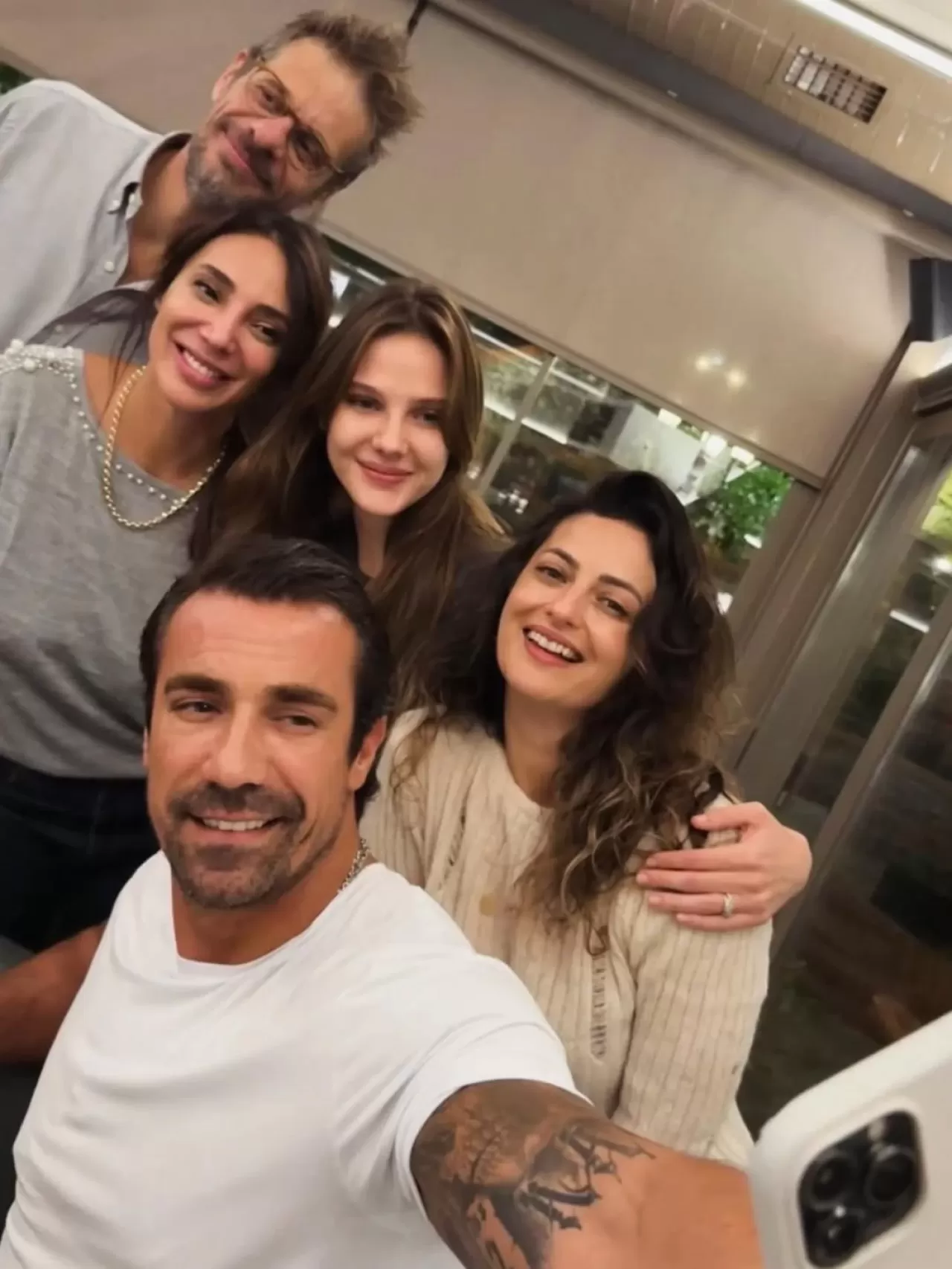 Yerli "Doc" Dizisinin Ekibi Set Dışında Buluştu