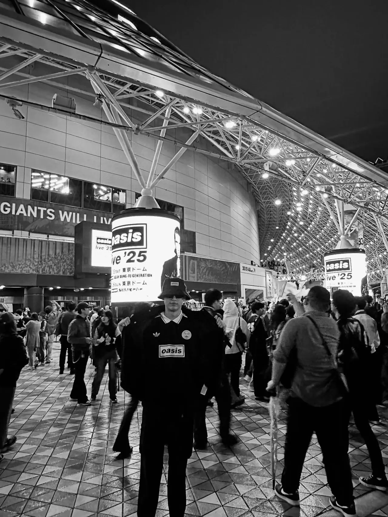 İngilizce Konuşan Kişi Japonca Bilmediğini İfade Ediyor
