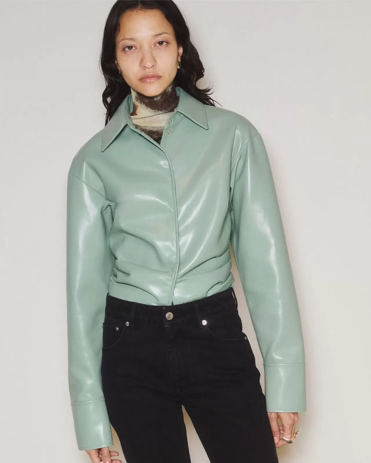 Nanushka, Fall Winter 2025 Koleksiyonunu Satışa Sundu