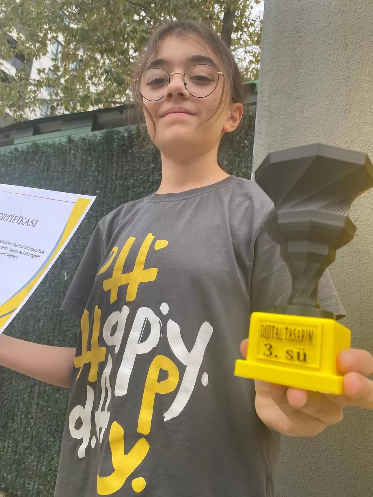 Oyuncu Ayhan Taş'ın Doğum Günü Sosyal Medyada Kutlanıyor