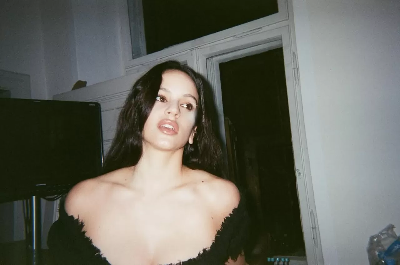 Rosalía, Berlin'in Efsanevi Kulübü Berghain'de Sahne Aldı