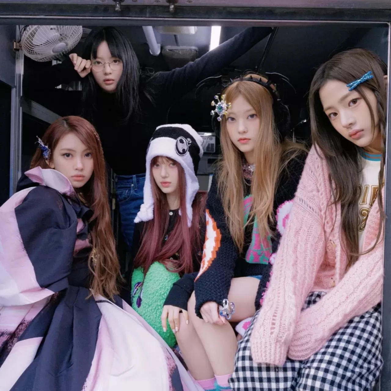 ADOR ve NewJeans Arasındaki Sözleşme Geçerlilik Davasına İlişkin Duruşma Başladı