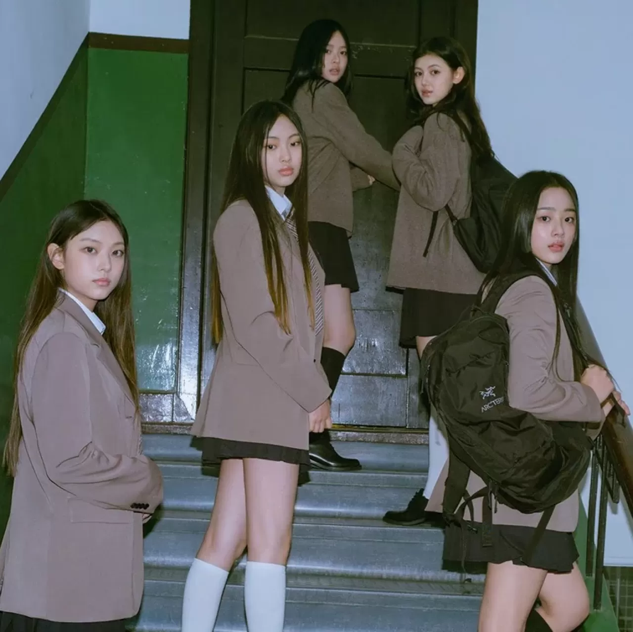 Mahkeme ADOR Lehinde Karar Verdi: NewJeans'ın Sözleşmesi Geçerli