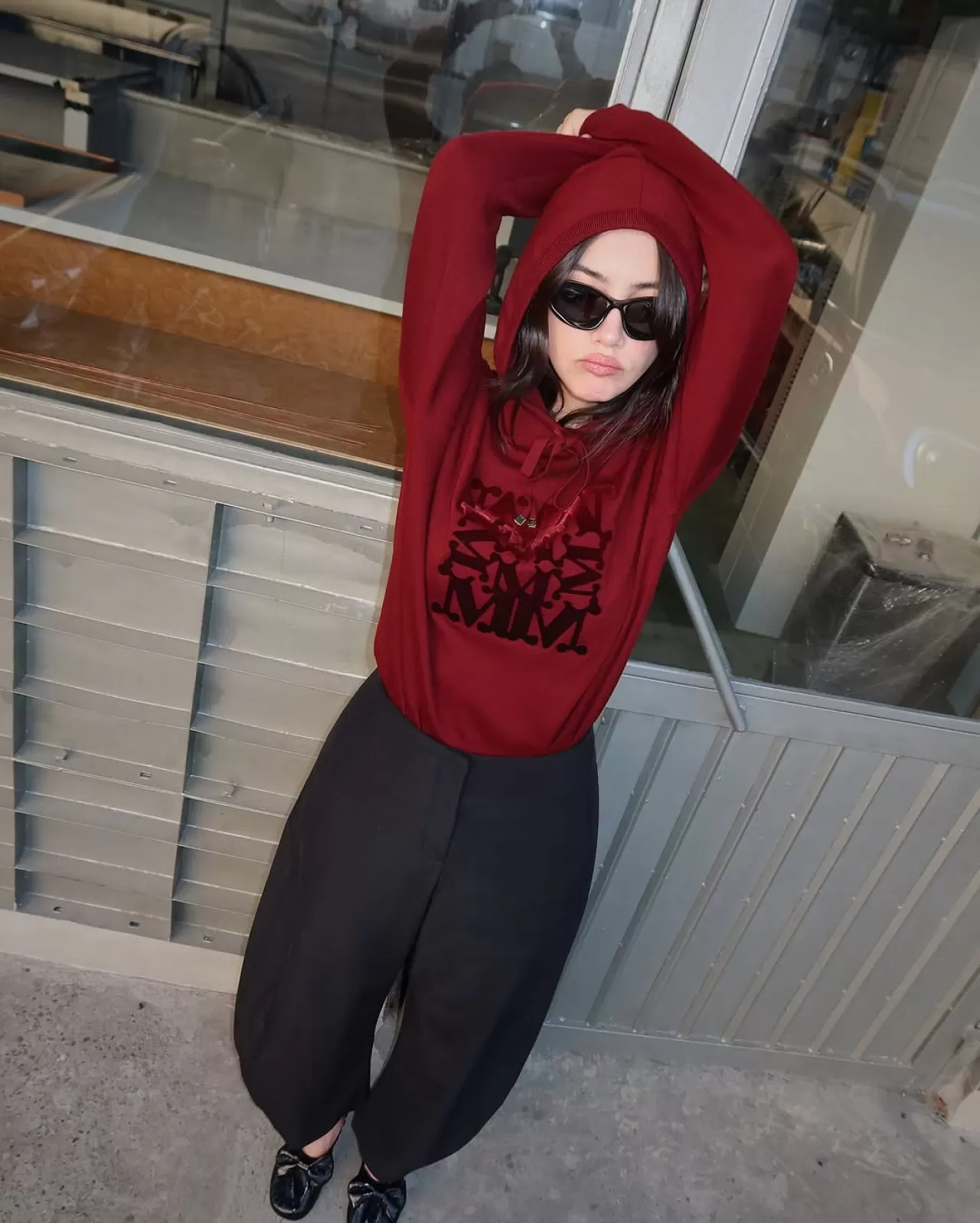 Taylandlı Oyuncu Sara Legge Sosyal Medyada Stil İlhamı Paylaştı