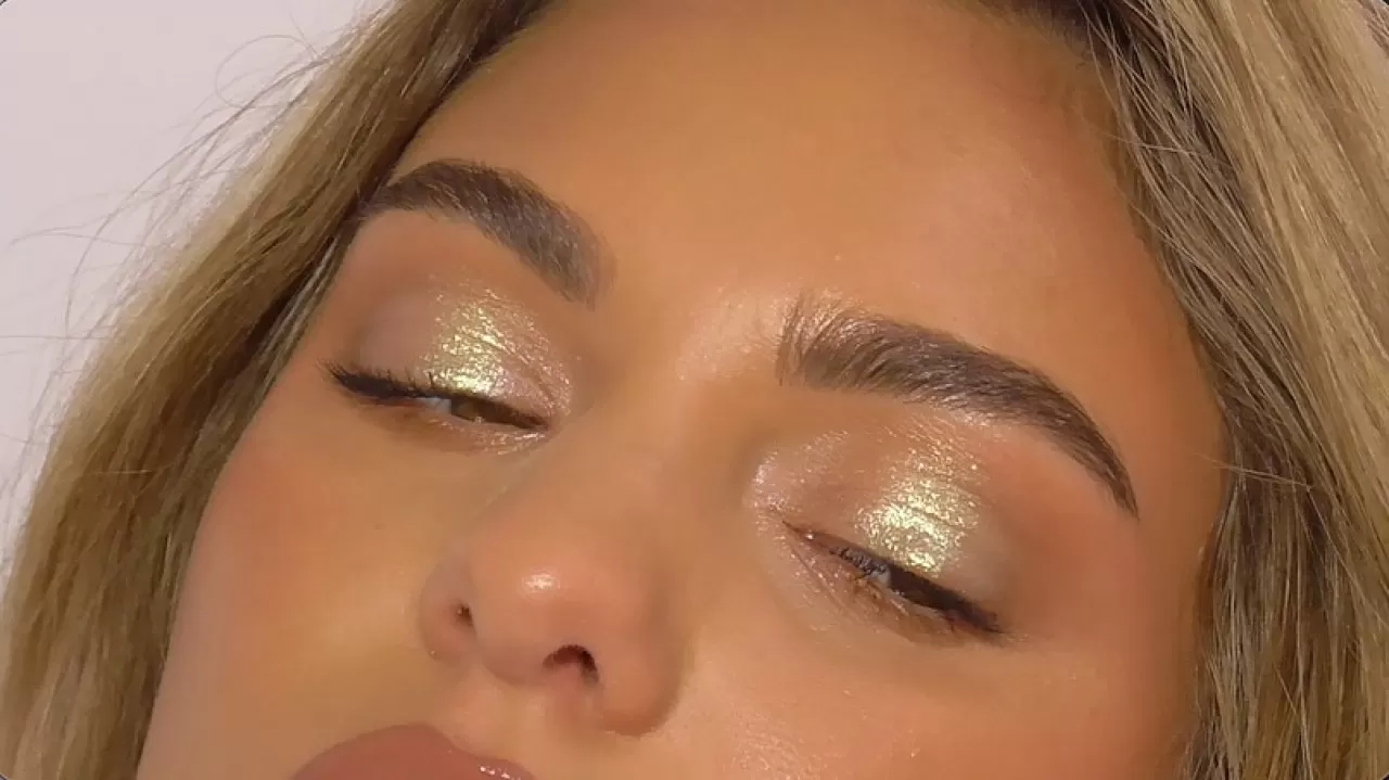 Kylie Cosmetics'in "King Kylie" Koleksiyonu Tükendi