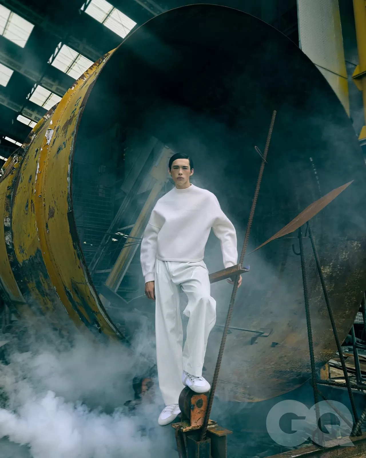 GQ Style, Endüstriyel Temada Moda Şöleni Sunuyor