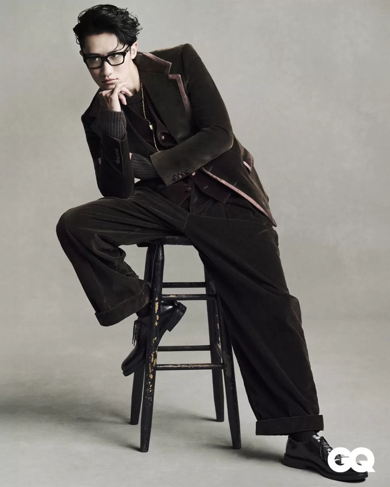 GQ JAPAN, Snow Man'ın Lideri Hikaru Iwamoto'nun Giyim Tarzını İnceliyor