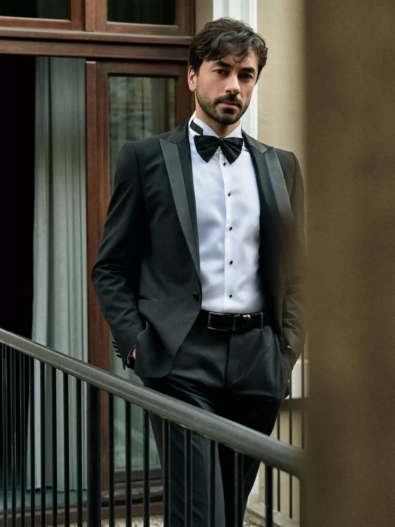 Gökhan Alkan ve Özge Gürel, "Medeni Haller" Filminin Başrollerinde